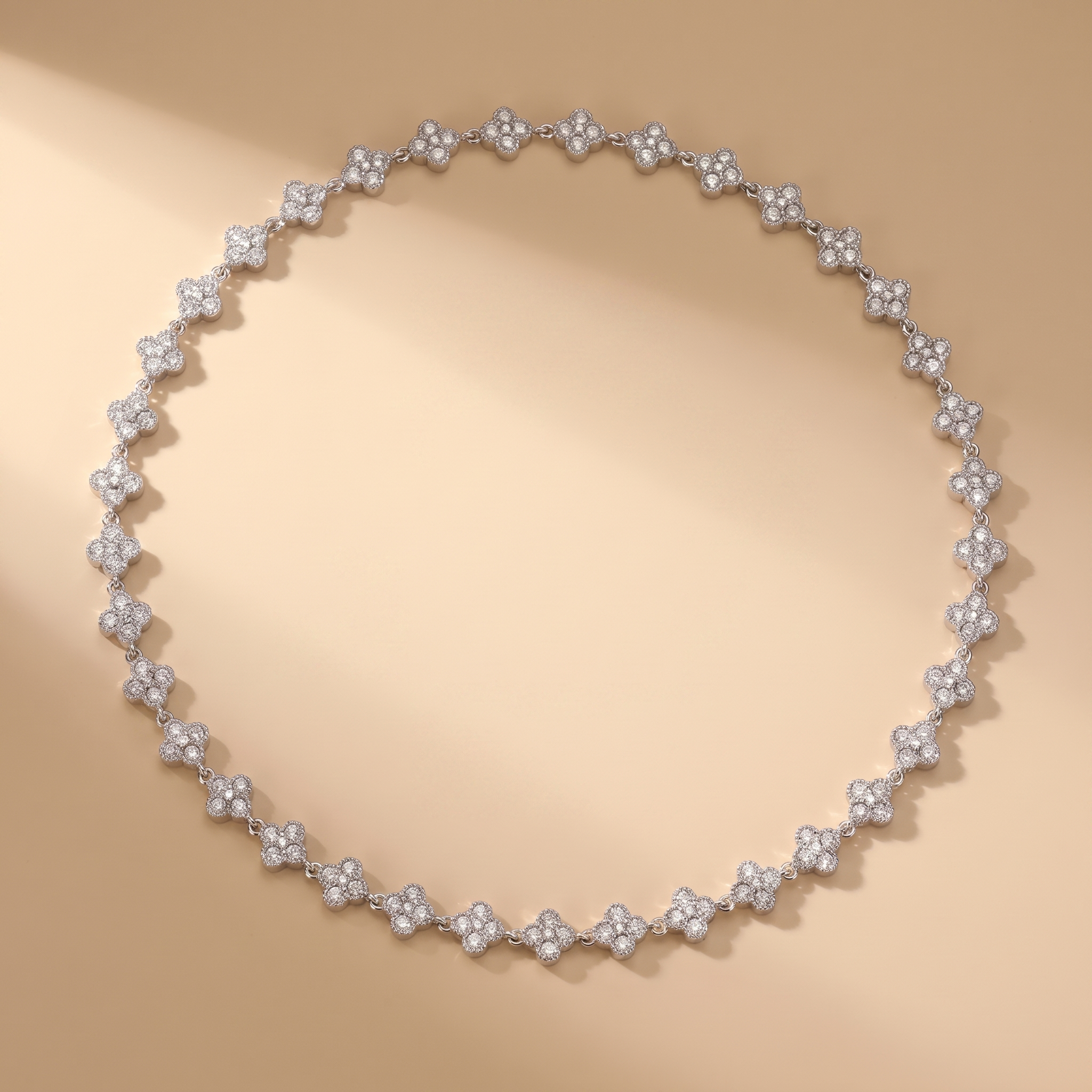 CLOVER COLLAR